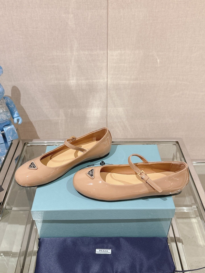 Prada flat shoes